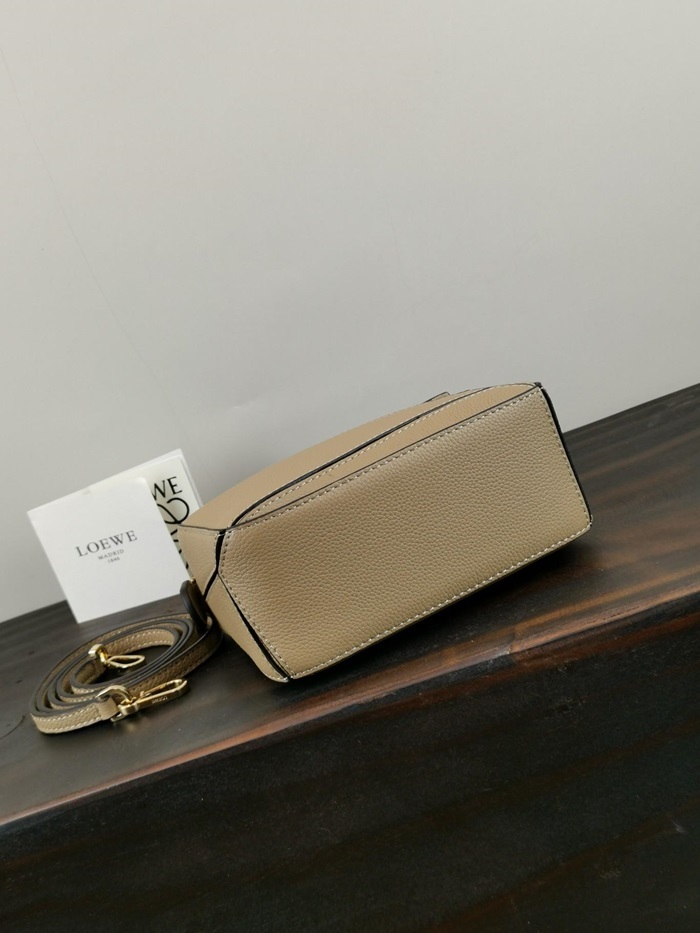 ee234ba6cff5d9f71d2112ba76f46dd9_1709036099_0778.jpg ee234ba6cff5d9f71d2112ba76f46dd9_1709036099_0778.jpg