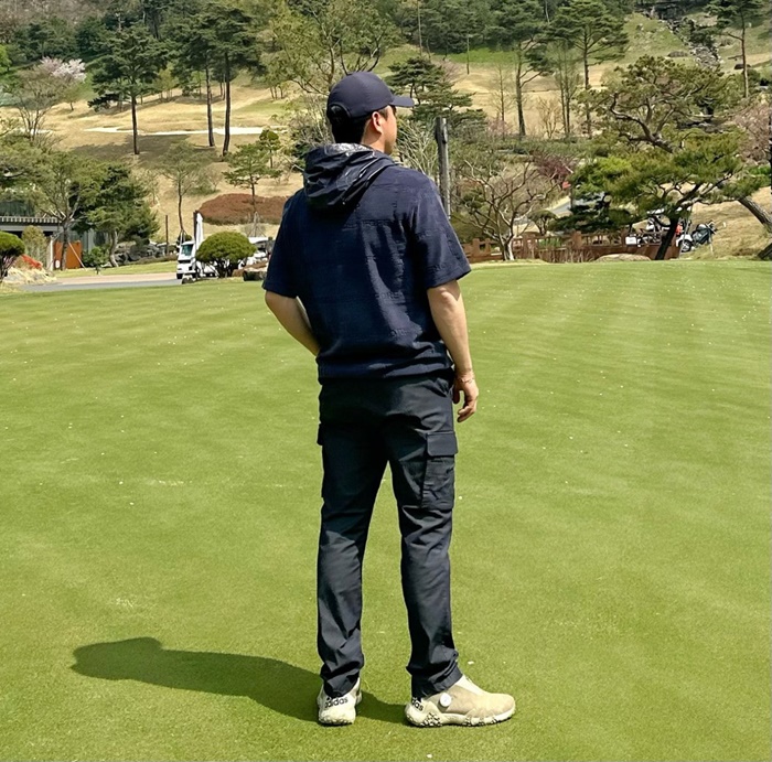 b34e921cbbb79229588f8f0ee2793f98_1718087172_8008.jpg b34e921cbbb79229588f8f0ee2793f98_1718087172_8008.jpg