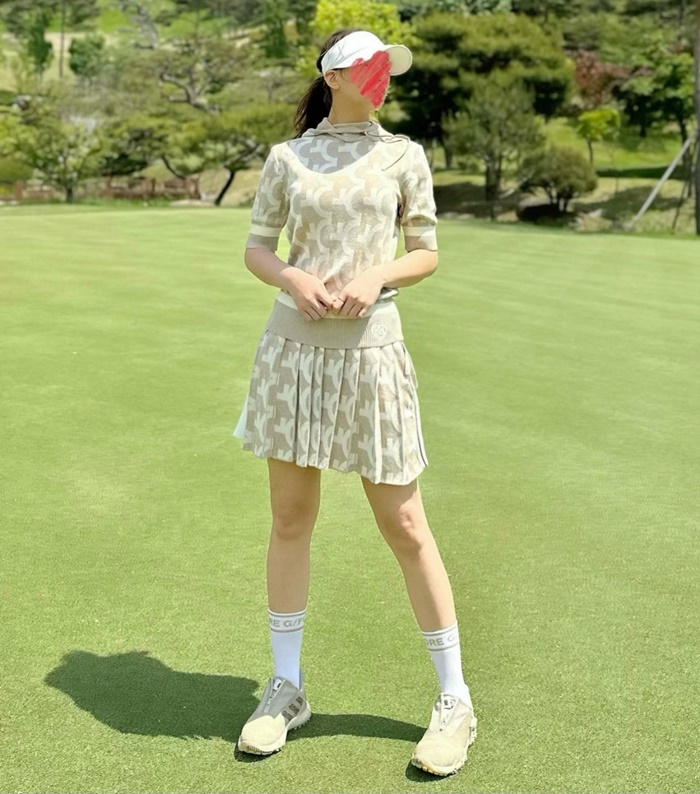 c4d767d70b72eef26106e1587771915a_1718884246_9357.jpg c4d767d70b72eef26106e1587771915a_1718884246_9357.jpg