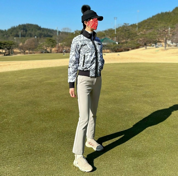 d5ffac403f484eb89efa0905cb477c68_1717562442_7136.jpg d5ffac403f484eb89efa0905cb477c68_1717562442_7136.jpg