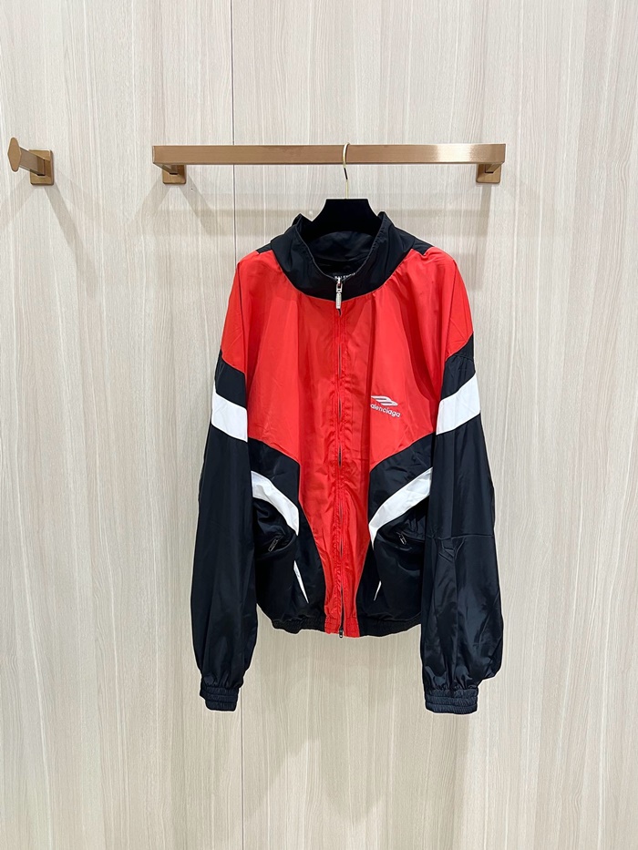 c175bc78231eaf7838b0a7f768ec9243_1720169581_9824.JPG c175bc78231eaf7838b0a7f768ec9243_1720169581_9824.JPG