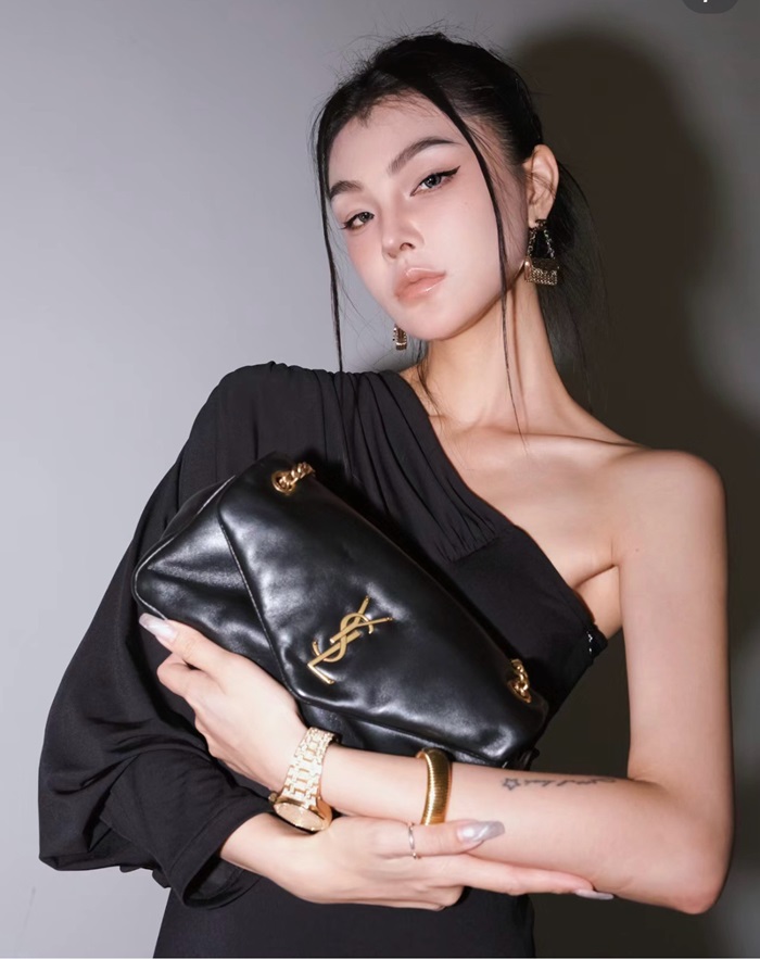 000aca3a40e1cc053148abd232ca3f12_1724245938_9517.JPG 000aca3a40e1cc053148abd232ca3f12_1724245938_9517.JPG