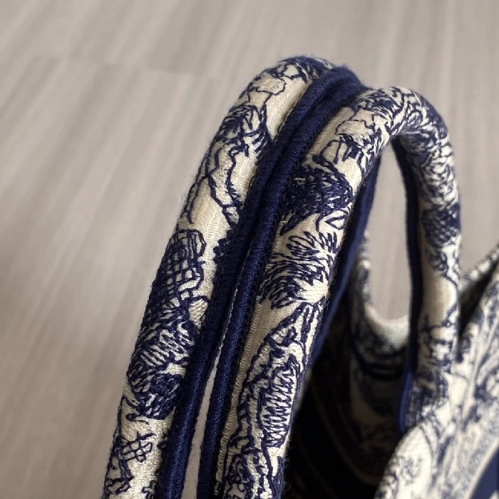 ea4464d2480205a25b239e0d3aa044e7_1724913089_0494.jpg ea4464d2480205a25b239e0d3aa044e7_1724913089_0494.jpg