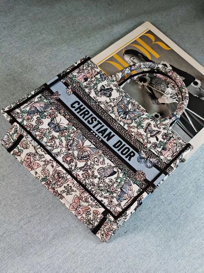 7c0918e3df33652c4b048e565673706c_1747216203_3189.jpg 7c0918e3df33652c4b048e565673706c_1747216203_3189.jpg