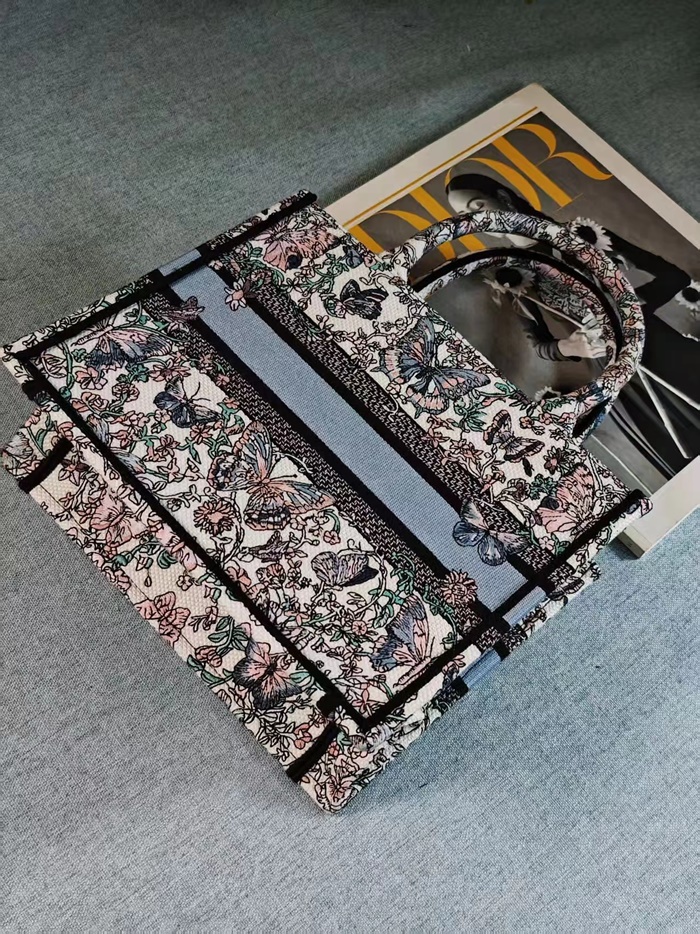 7c0918e3df33652c4b048e565673706c_1747216204_4348.jpg 7c0918e3df33652c4b048e565673706c_1747216204_4348.jpg