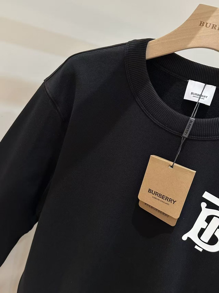 ddbd8c7069baa1f26d2f2fc28612c4db_1762923686_568.jpg ddbd8c7069baa1f26d2f2fc28612c4db_1762923686_568.jpg