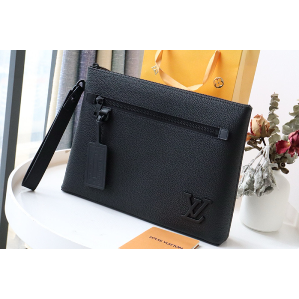 ✨Louis Vuitton  Mens Leather Clutch Bag,30cm,LOUB2425 - 루이비통 남성용 레더 클러치백,30cm,블랙