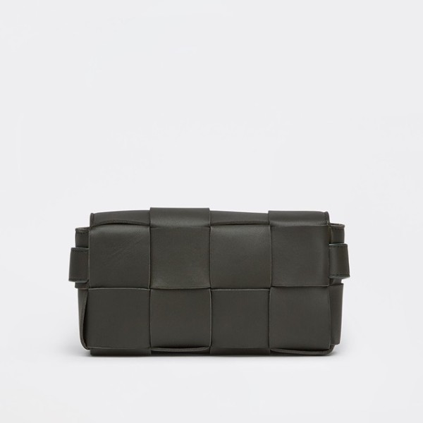 ✨보테가 남/녀 카키 카세트백 - Unisex Khaki Hip-sack - bv0349x