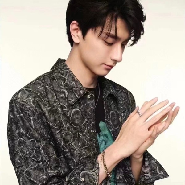 ✨디올 남성 클래식 블랙 셔츠 - Mens Black Tshirts - dio02140x