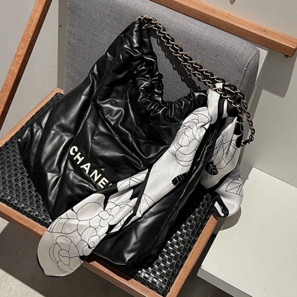 ✨샤넬 여성 트렌디 블랙 22백 - Chanel Womens Black 22 Bag - ch13x