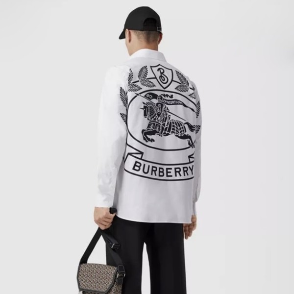 ✨버버리 남성 베이직 화이트 셔츠 - Burberry Mens White Tshirts - bu19x