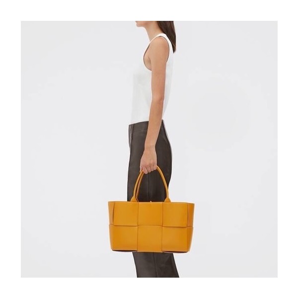 ✨보테가베네타 여성 오렌지 토트백 - Bottega Veneta Womens Orange Tote Bag - bv22x