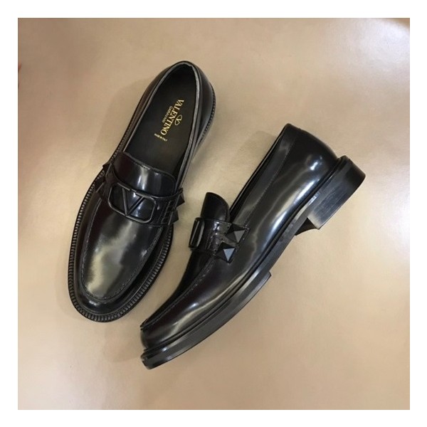 ✨발렌티노 남성 블랙 로퍼 - Valentino Mens Black Loafer - val409x