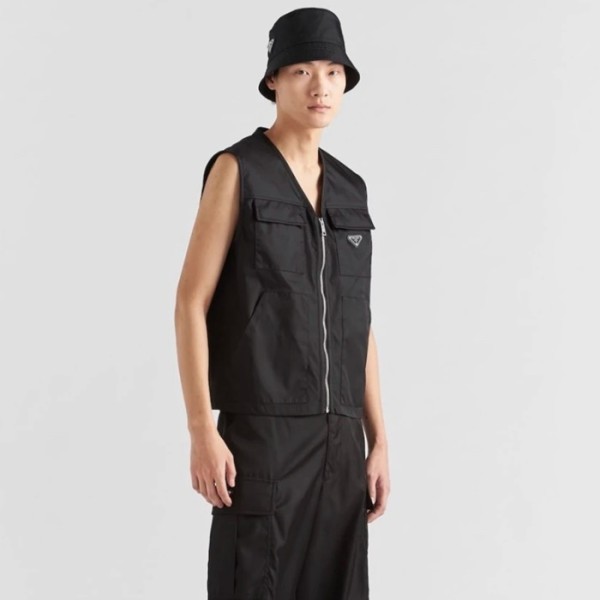✨프라다 남성 블랙 베스트 - Prada Mens Black Vest - pr340x