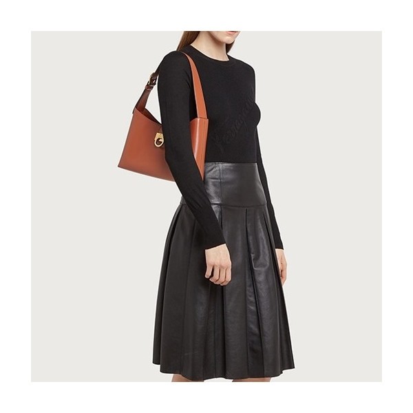 ✨페라가모 여성 카멜 숄더백 - Ferragamo Womens Camel Shoulder Bag - sf31x