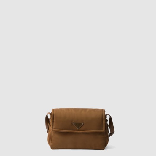 ❤프라다 남성 미디엄 리나일론 패딩 숄더백 1BD255 - Prada Mens Medium Re-Nylon Padded Shoulder Bag - pr550x