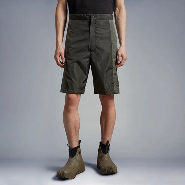 ✨몽클레어 남성 캐쥬얼 카키 반바지 - Moncler Mens Khaki Half-pants - mo144x