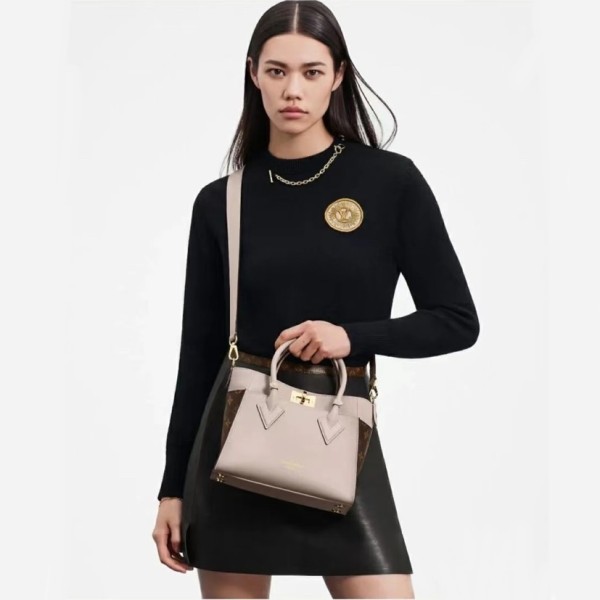 ✨루이비통 여성 아이보리 크로스백  - Louis vuitton Womens Ivory Cross Bag - lv1653x