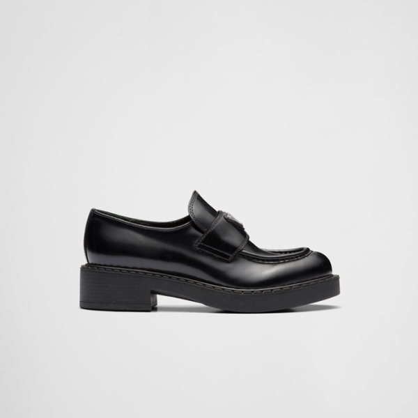 ✨프라다 여성 브러시드 레더 삼각로고 로퍼 1D246M【매장-160만원대】 - Prada Womens Black Loafer - pr765x