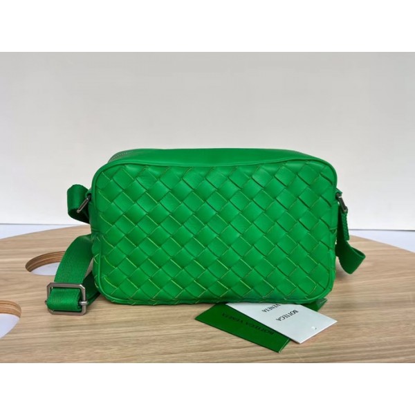 ✨보테가베네타 남성 그린 카메라백 - Bottega Veneta Mens Green Camera Bag - bv250x