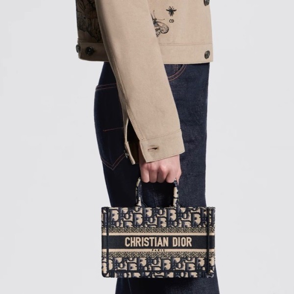 ✨디올 여성 네이비 미니 북토트 - Dior Womens Navy Mini Book Tote - di890x