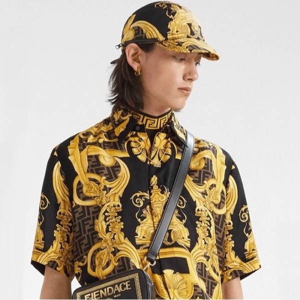 ✨베르사체 여성 옐로우 골드 이어링 - Versace Womens Yellow Gold Earring - acc934x