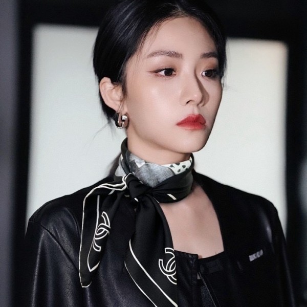 ✨샤넬 여성 블랙 머플러 - Chanel Womens Black Muffler - acc1365x