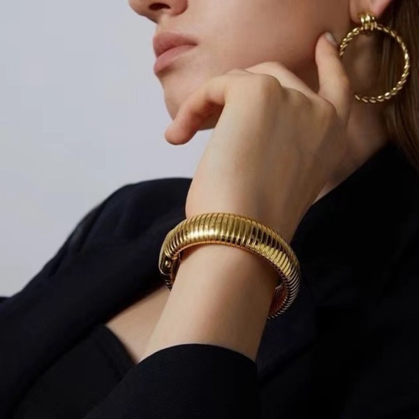 ✨불가리 여성 골드 팔찌 - Bvlgari Womens Gold Bangle - acc1650x