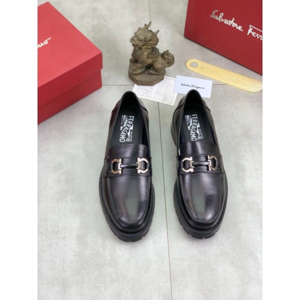 ✨페라가모 남성 블랙 로퍼 - Ferragamo  Mens Black Loafer - frs82x