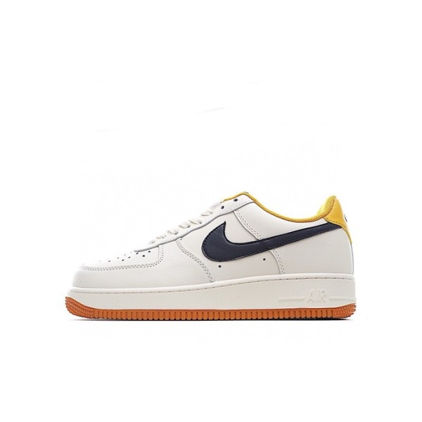 ✨나이키 남/녀 화이트 스니커즈 - Nike Air Force 1 Unisex Sneakers - nis434x