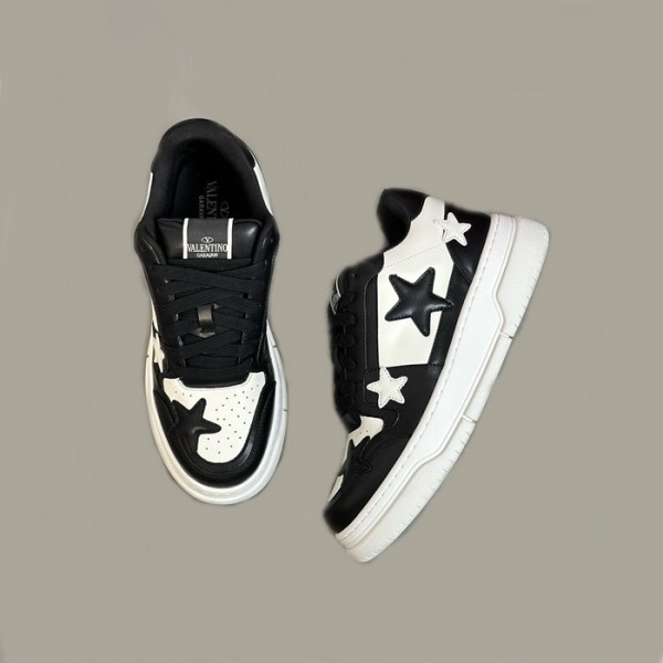 ✨발렌티노 남/녀 블랙 스니커즈 - Valentino Unisex Black Sneakers - vas704x