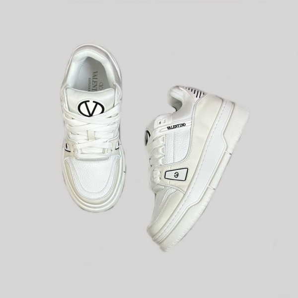 ✨발렌티노 남/녀 화이트 스니커즈 - Valentino Unisex White Sneakers - vas752x