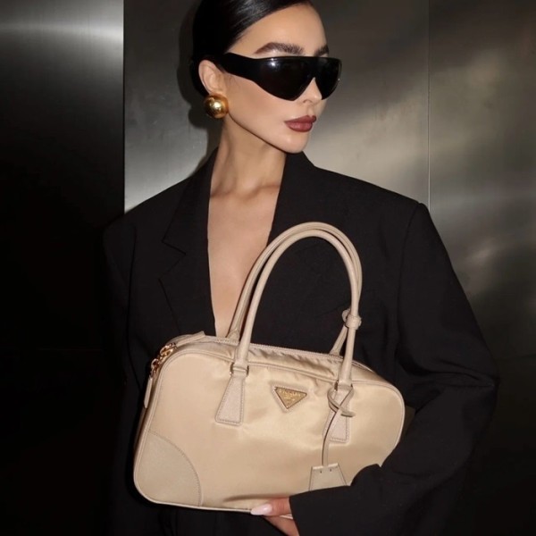 ✨프라다 여성 리에디션1978 호보 백 1BB114 - Prada Womens Beige Hobo Bag - prb2017x