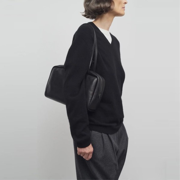 ✨더 로우 여성 베이직 숄더백 - The row Womens Shoulder Bag - thb4874x