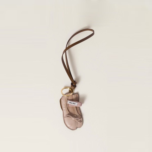 ✨미우미우 여성 골드 키링 - Miumiu Womens Gold Key Ring - acc3721x