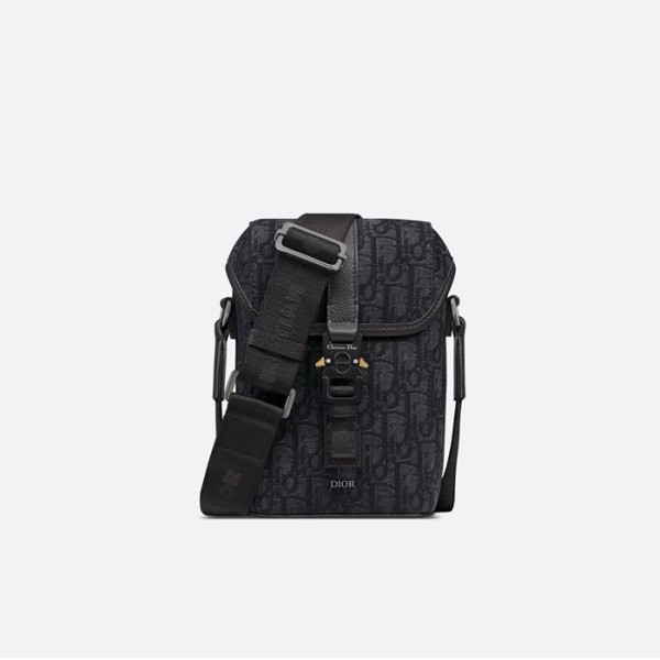 ✨디올 남성 Hit the Road 미니 플랩 버티컬 스트랩백 - Dior Mens Hit the Road Mini Flap Vertical Strap Bag - dib5502x