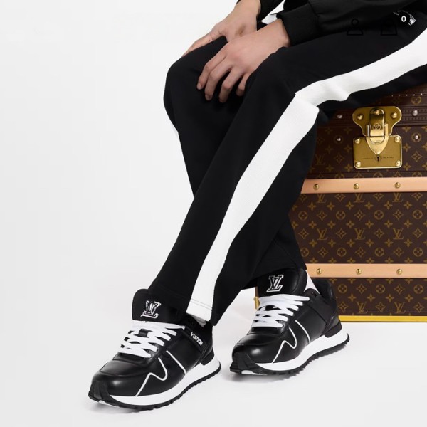 ✨루이비통 남성 런 어웨이 스니커즈 - Louis vuitton Mens Run Away Sneaker - lvs6123x