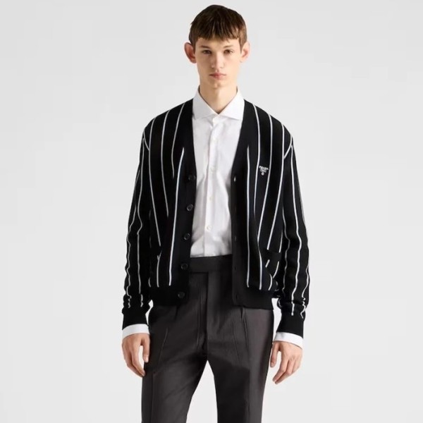 ✨프라다 남성 브이넥 가디건 - Prada Mens V-neck Cardigan - prc12755x