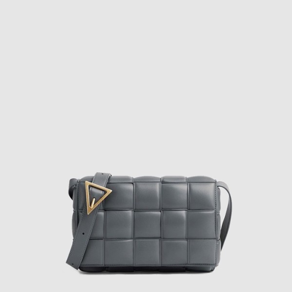 ✨보테가 베네타 남/녀 패디드 카세트 - Bottega veneta Unisex Padded Cassette - bvb13943x