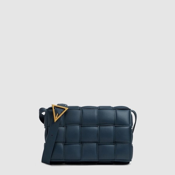 ✨보테가 베네타 남/녀 패디드 카세트 - Bottega veneta Unisex Padded Cassette - bvb13948x