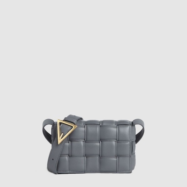 ✨보테가 베네타 남/녀 스몰 패디드 카세트 - Bottega veneta Unisex Small Padded Cassette - bvb13957x