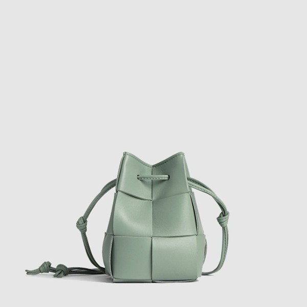✨보테가 베네타 여성 미니 크로스바디 버킷 백 - Bottega veneta Womens Mini Crossbody Bucket Bag - bvb13975x