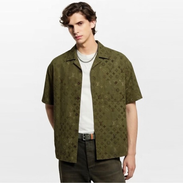 ✨루이비통 남성 반팔 셔츠 - Louis vuitton Mens Polo Shirts - lvc13818x