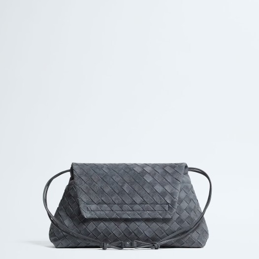 보테가베네타 여성 지오르노 스웨이드 램스킨 파우치 숄더백 인디고 그레블 Bottega veneta Womens