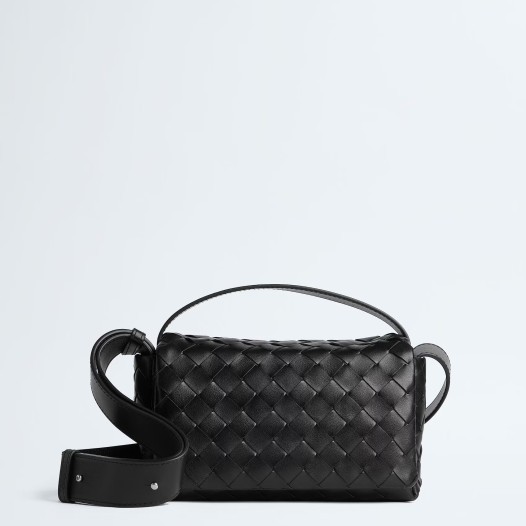 보테가베네타 남성 미니 숄더 인트레치아토 플랩 백 블랙 Bottega Veneta Bag