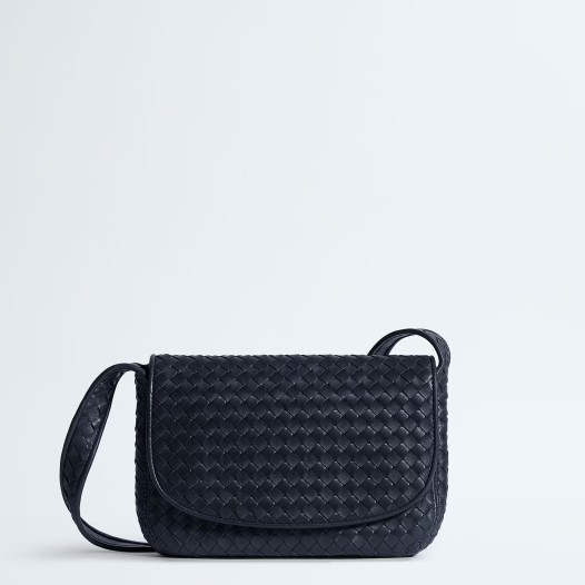 보테가베네타 남성 미디엄 베네토 플랩 메신저 백 미드나잇 Bottega veneta Bag