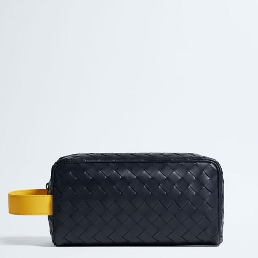 보테가베네타 남성 인트레치아토 여행용 파우치 미드나잇 엘로우 Bottega Veneta Mens Black Pouch