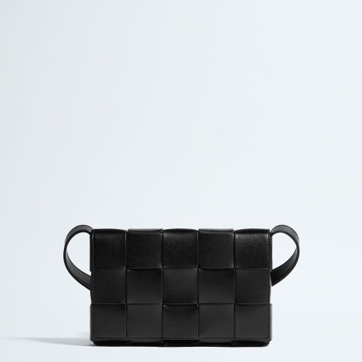 보테가베네타 남성 인트레치오  크로스바디 블랙 패러킷 카세트 백 Bottega veneta Mens Bag