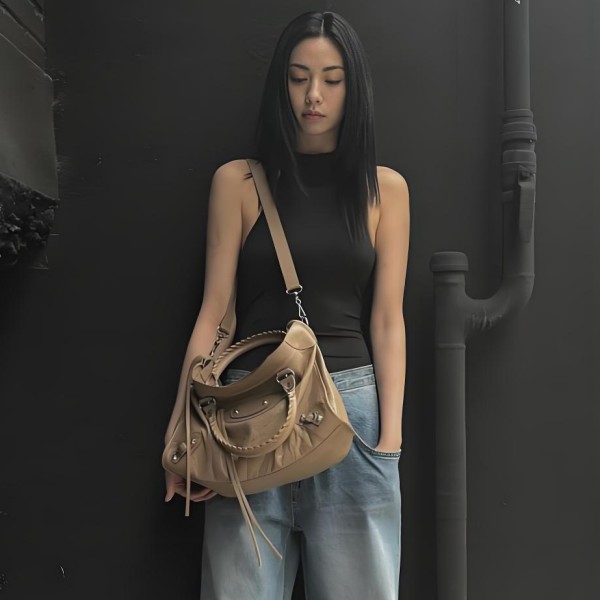 발렌시아가 나나 여성 르 시티 백 미디엄 Balenciaga Bag