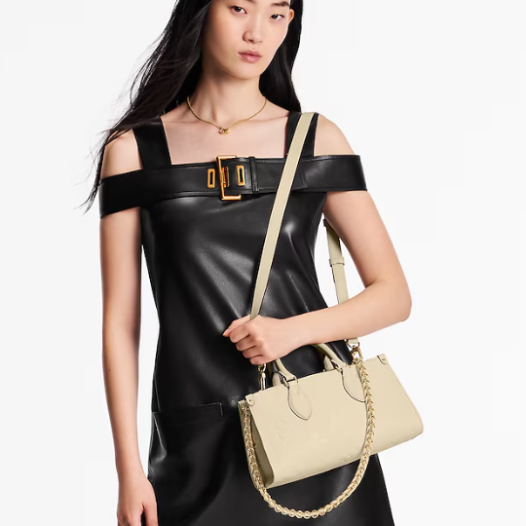 루이비통 여성 온더고 이스트 웨스트 M23698 Louis vuitton Womens Onthego-크림
